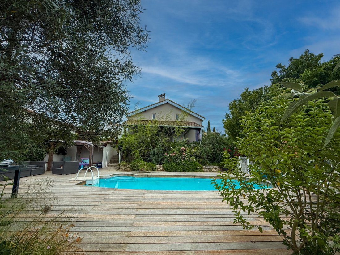 Casa a Poussan, Occitania, Francia 1 - 18155862