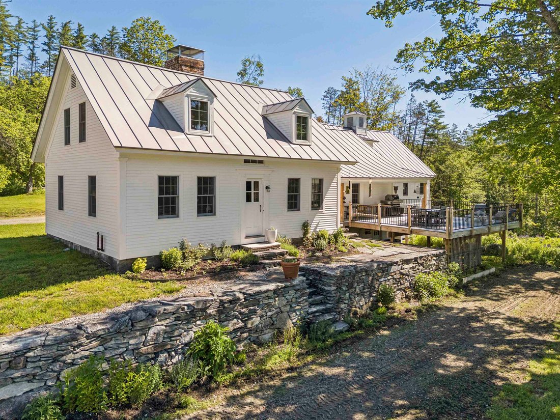House in Londonderry, Vermont, United States 1 - 17285365
