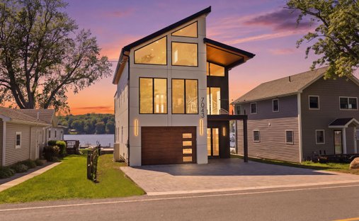 House in Huron, New York, United States 1