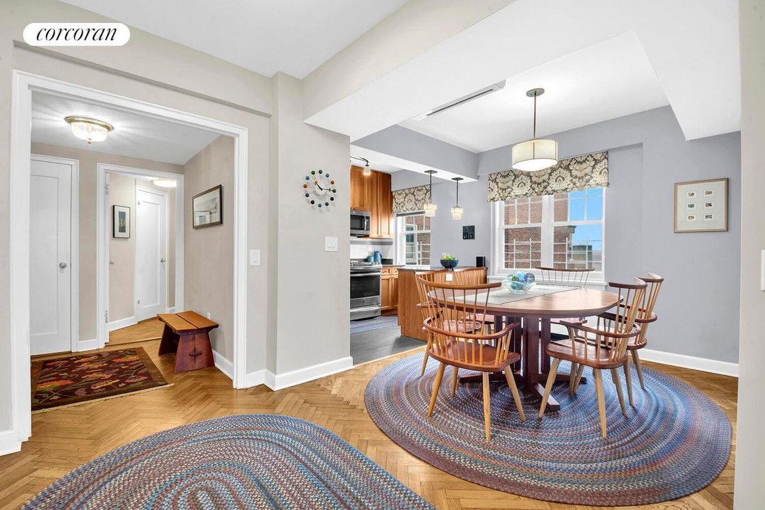 Co Op in New York, New York, United States 4 - 18105979