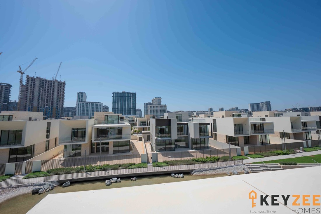 Villa in Dubai Hills Estate, Dubai, United Arab Emirates 1 - 18155401