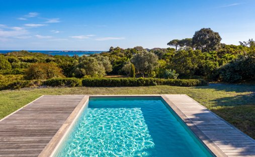 Villa in Bonifacio / Bunifaziu, Corsica, France 1