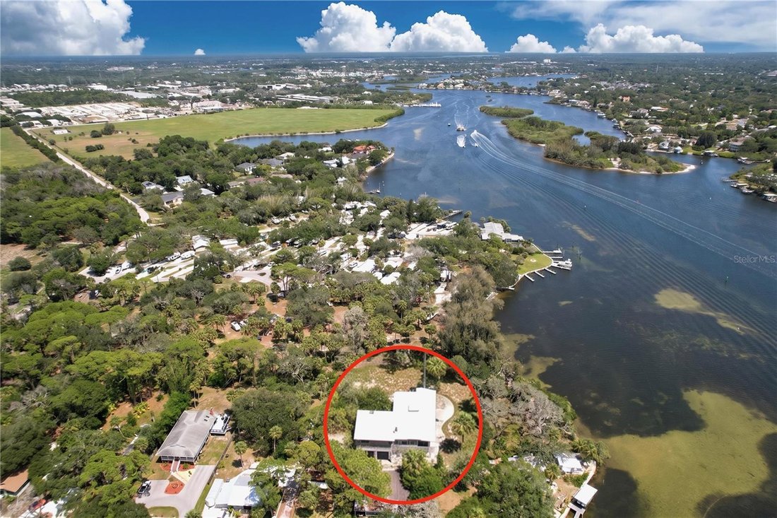 House in Tarpon Springs, Florida, United States 3 - 18158606
