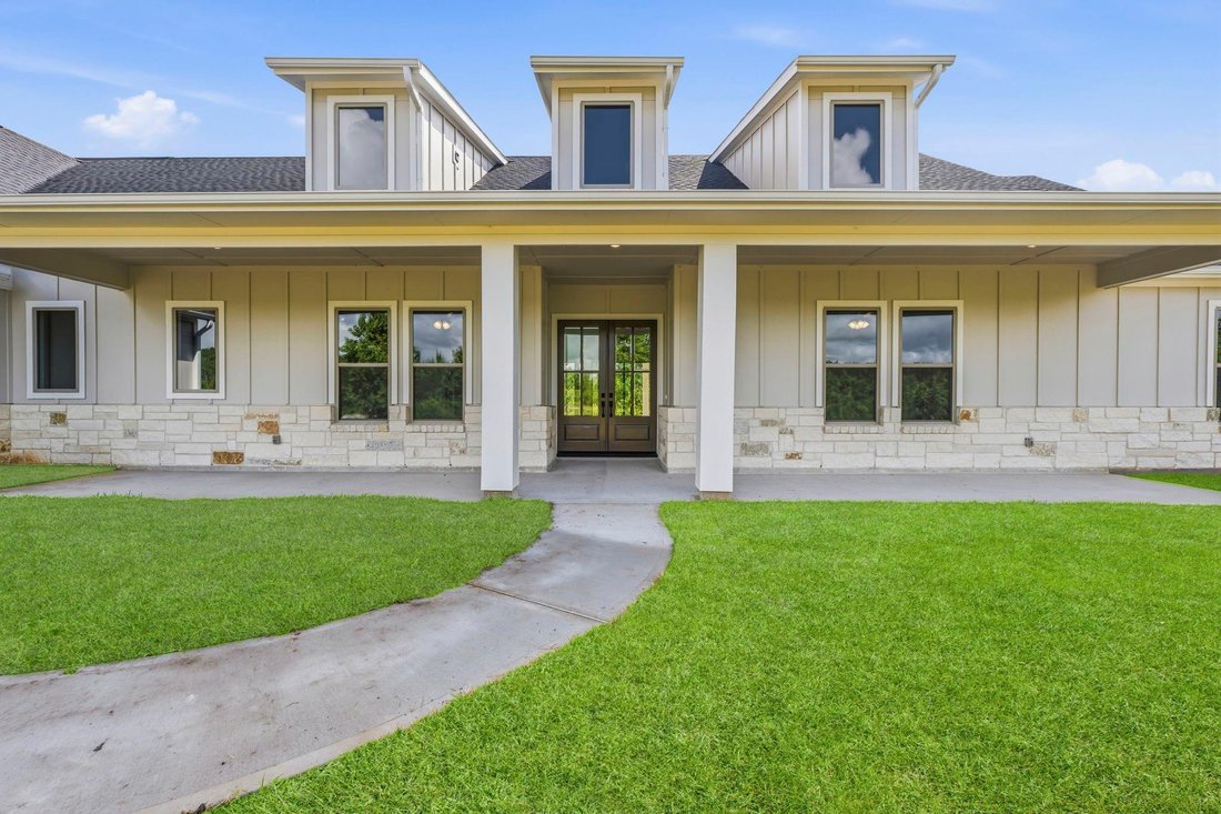 House in Willis, Texas, United States 5 - 18166458