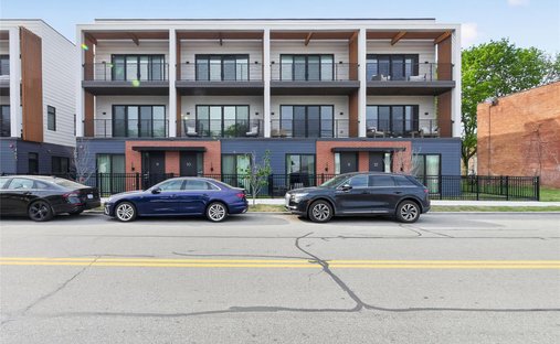 Condo in Detroit, Michigan, United States 1