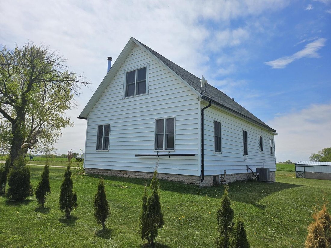 House in Luxemburg, Wisconsin, United States 2 - 18154674