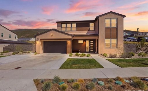 Condo in Fontana, California, United States 1