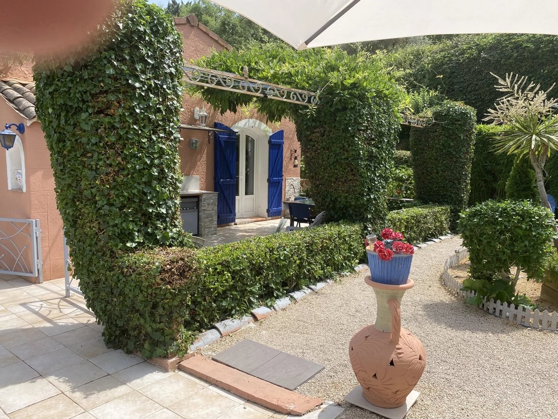 Villa in Sud, Auriol, France 3 - 12613371