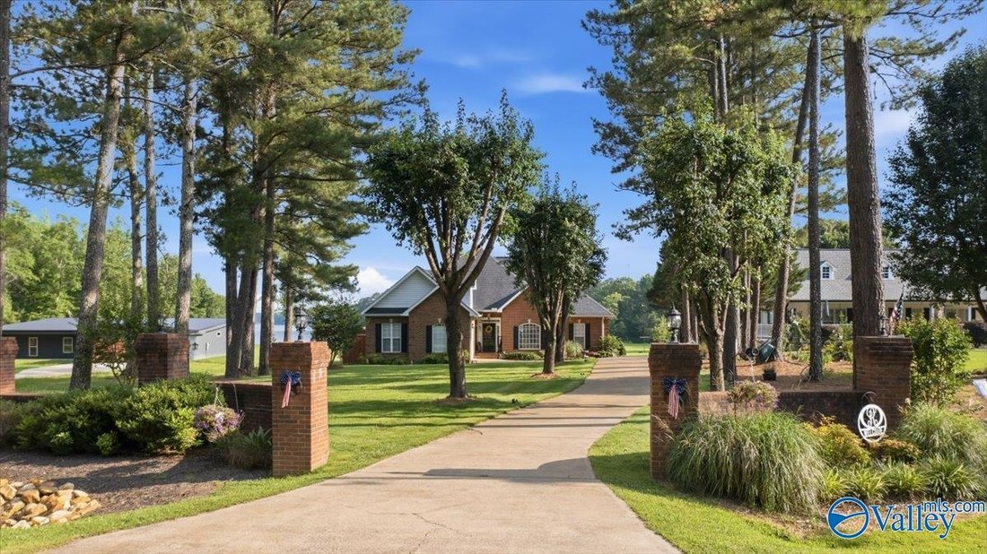 House in Cedar Bluff, Alabama, United States 2 - 18162492