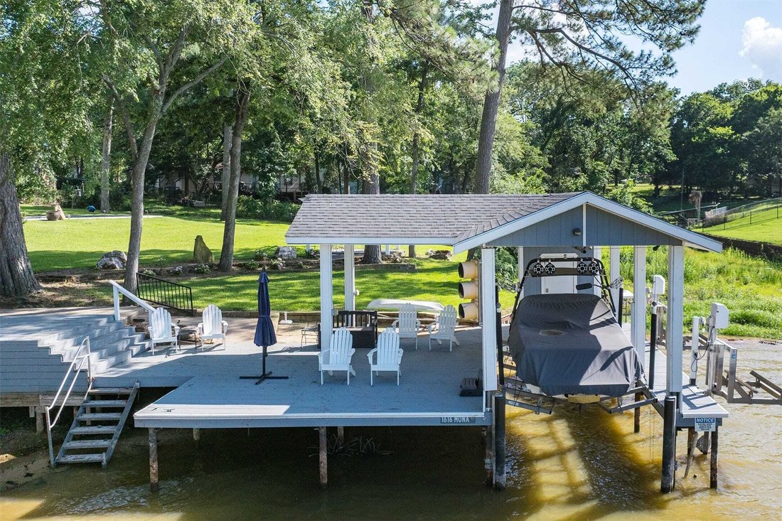 House in Tool, Texas, United States 3 - 18168244