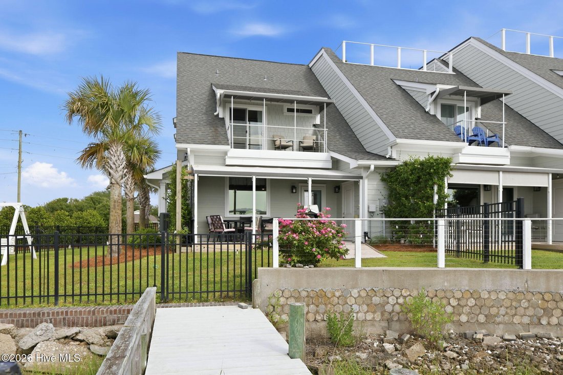 Townhouse in Beaufort, North Carolina, United States 1 - 18155333