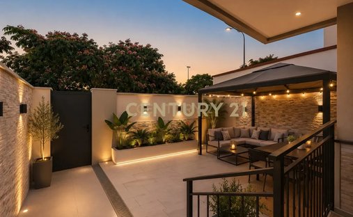 Villa in Cruz de Humilladero, Malaga, Spain 1