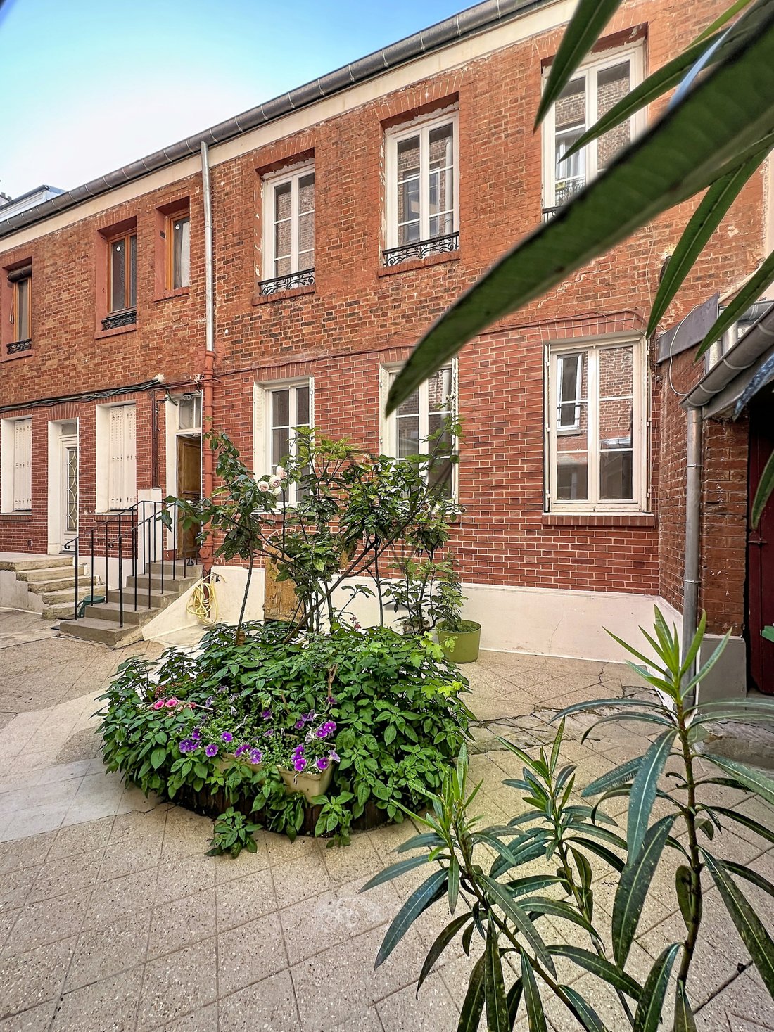 Apartment in Grange Aux Belles-Terrage, Paris 10e Arrondissement, Paris 1 - 18108569