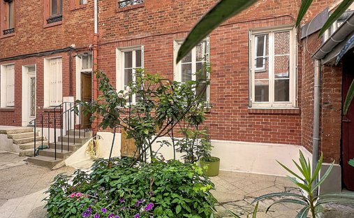 Apartment in Grange Aux Belles-Terrage, Paris 10e Arrondissement, Paris 1