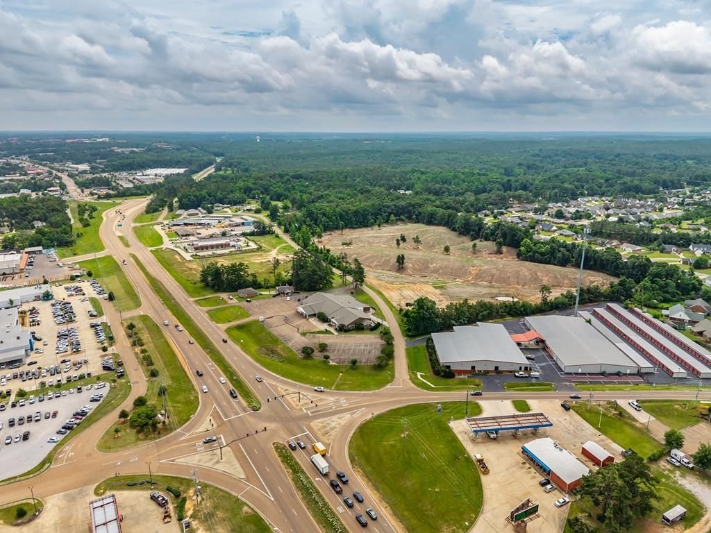 Land in Oxford, Mississippi, United States 2 - 18161801