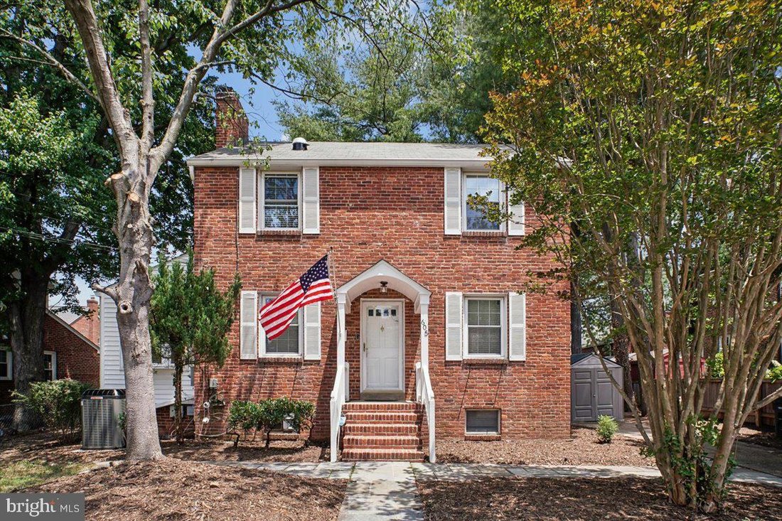 Casa a Arlington, Virginia, Stati Uniti 1 - 18166394