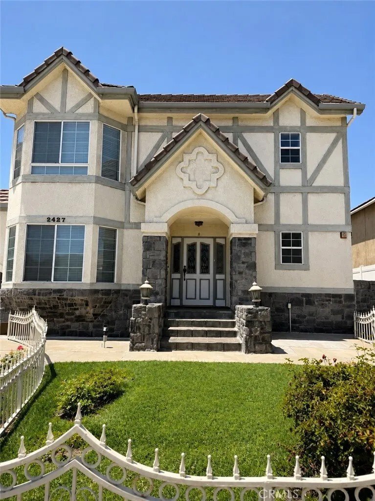 Condo in Temple City, California, United States 2 - 18158674