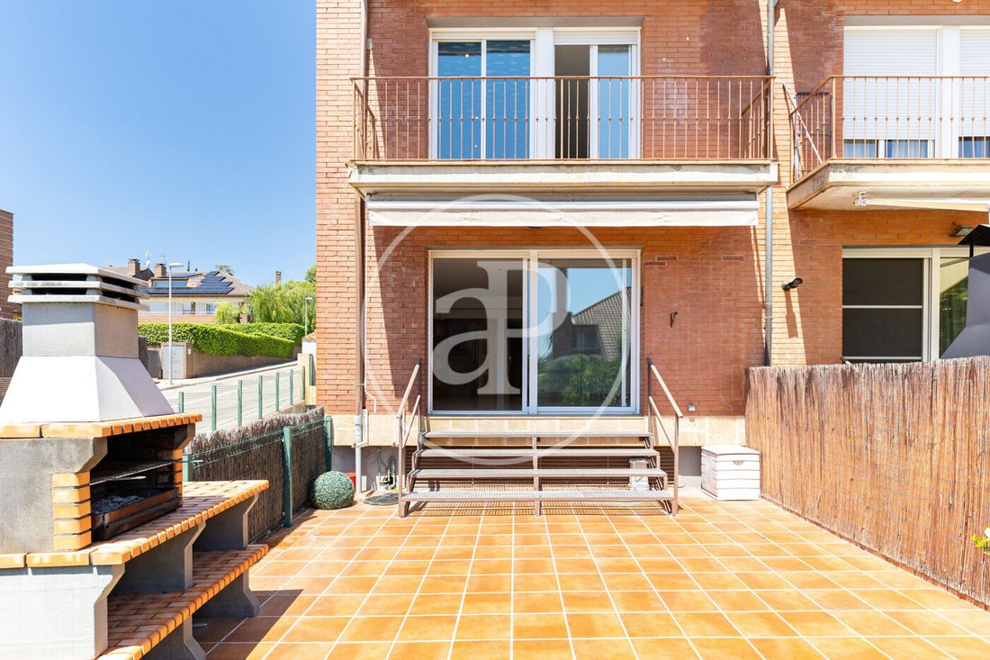 Villa in Eixample, Barcelona, Spain 2 - 18163478
