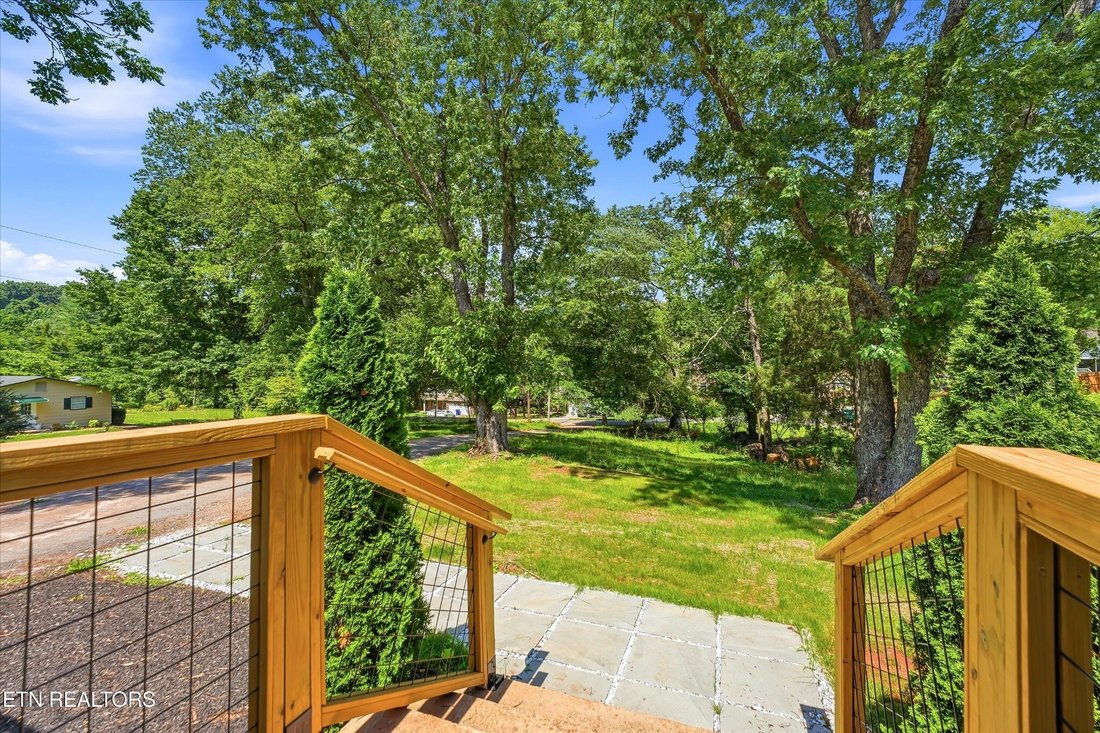 House in Knoxville, Tennessee, United States 3 - 17564090