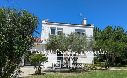Villa in Ouest, Saint-Jean, France 1
