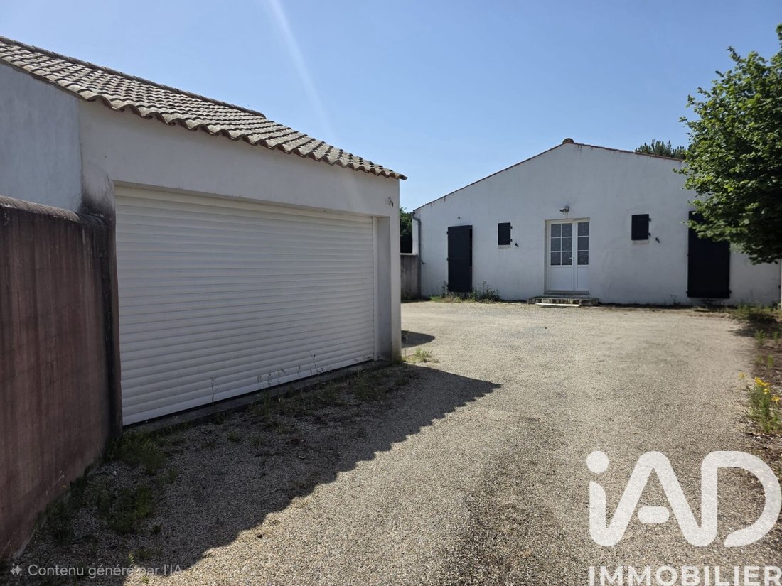 House in Dolus-d'Oleron, Nouvelle-Aquitaine, France 1 - 18161219