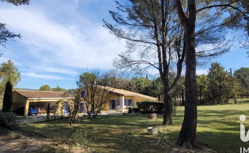House in Saint Antoine, L'Isle-sur-la-Sorgue, France 1