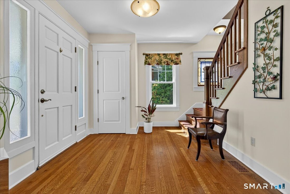 House in Milford, Connecticut, United States 4 - 18160366