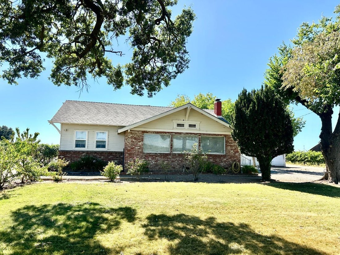 House in Lodi, California, United States 3 - 18162973