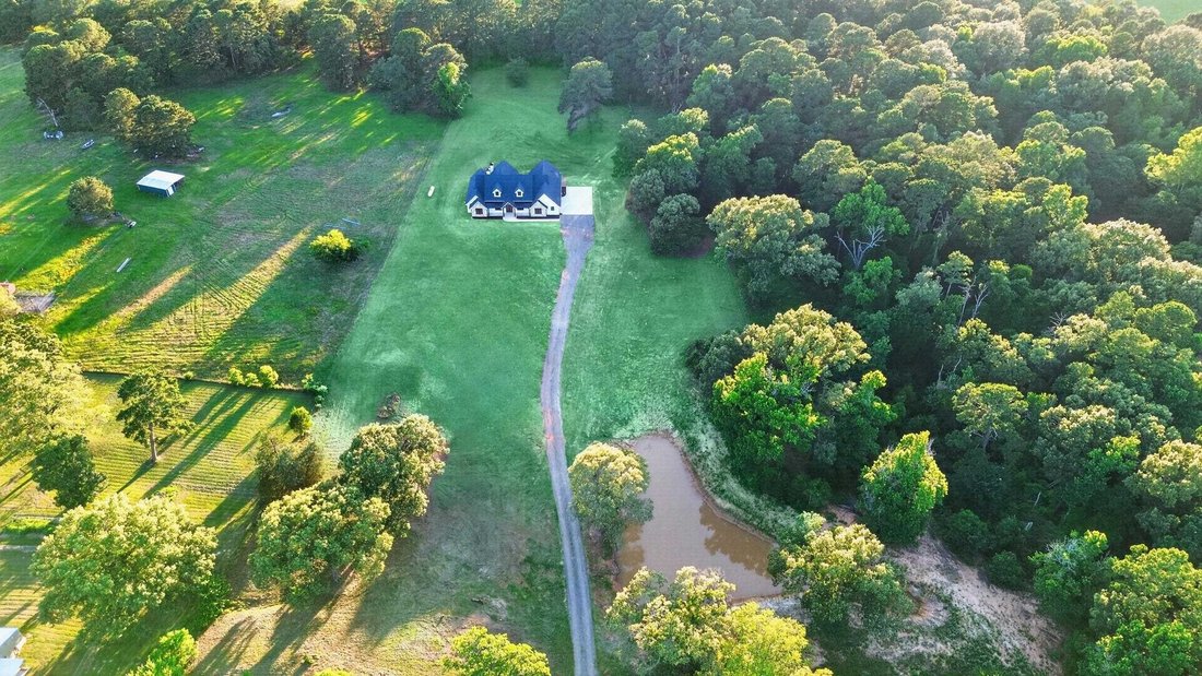 House in Longview, Texas, United States 3 - 18159670