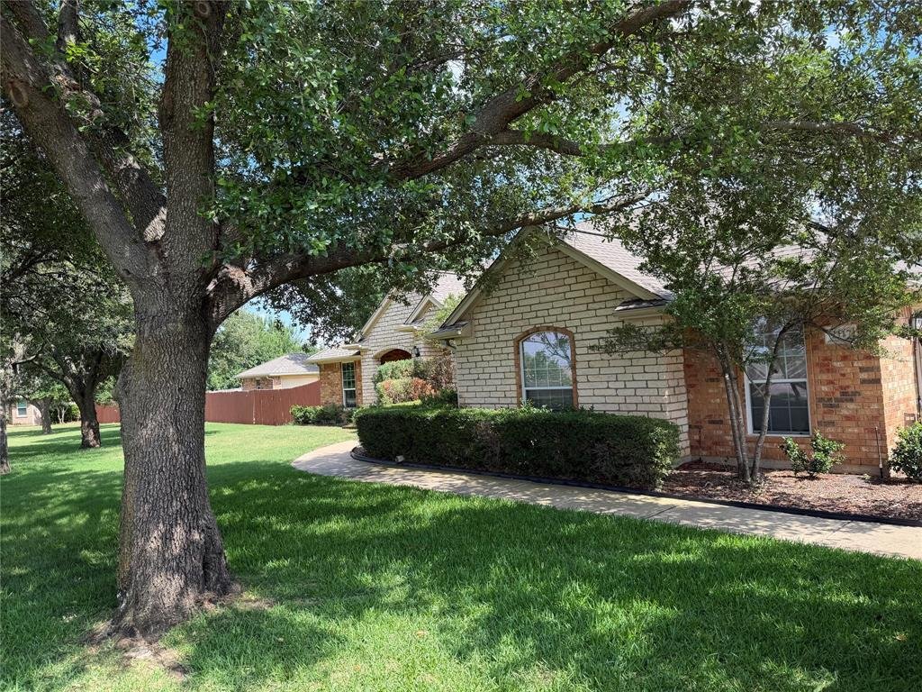 House in Crowley, Texas, United States 2 - 18169916
