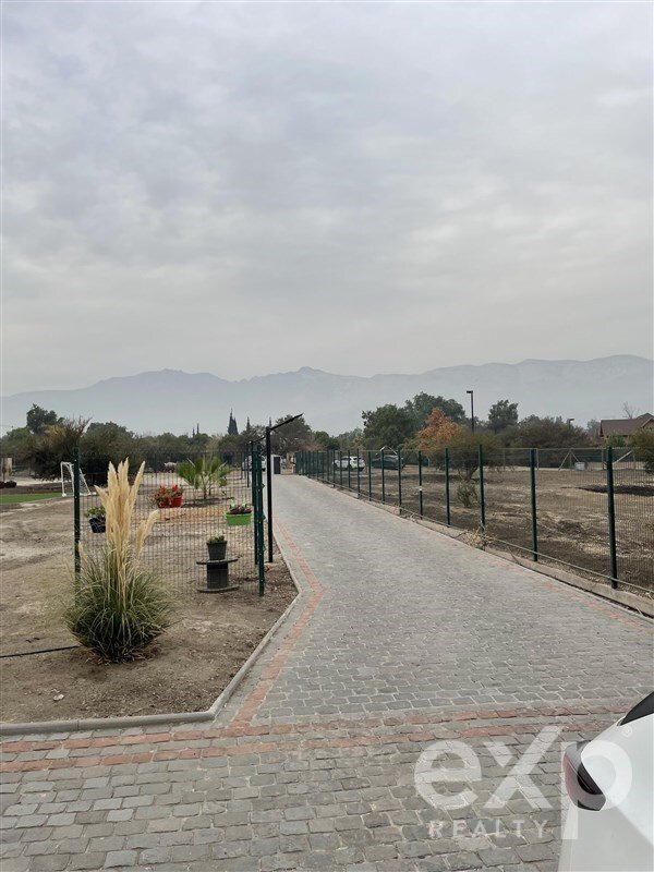 House in Chicureo, Santiago Metropolitan Region, Chile 2 - 18163438