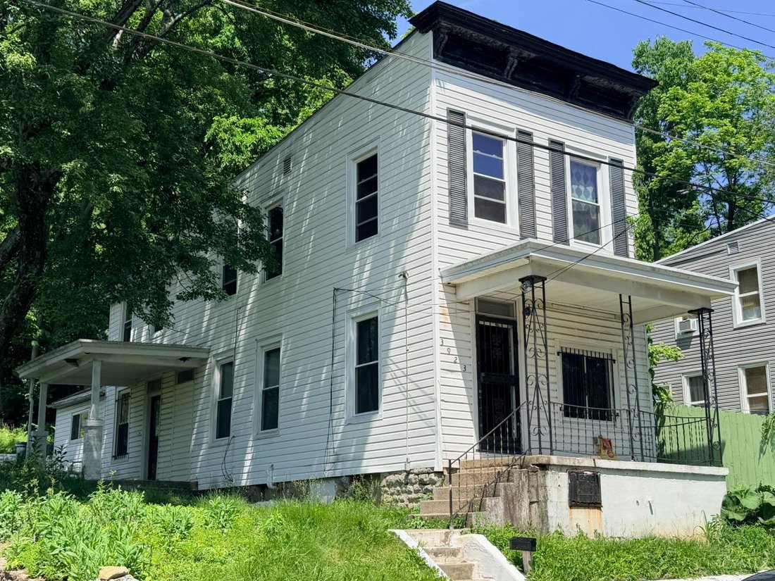 House in Cincinnati, Ohio, United States 2 - 18048959