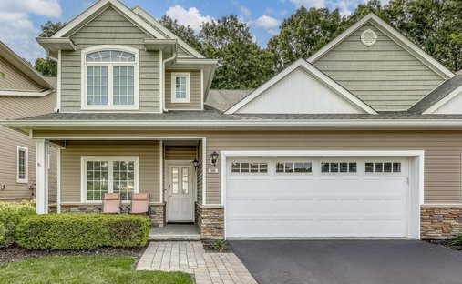 Condo in Spring Valley, New York, United States 1
