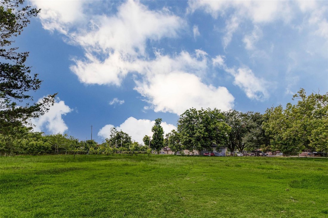 House in Houston, Texas, United States 1 - 18167483