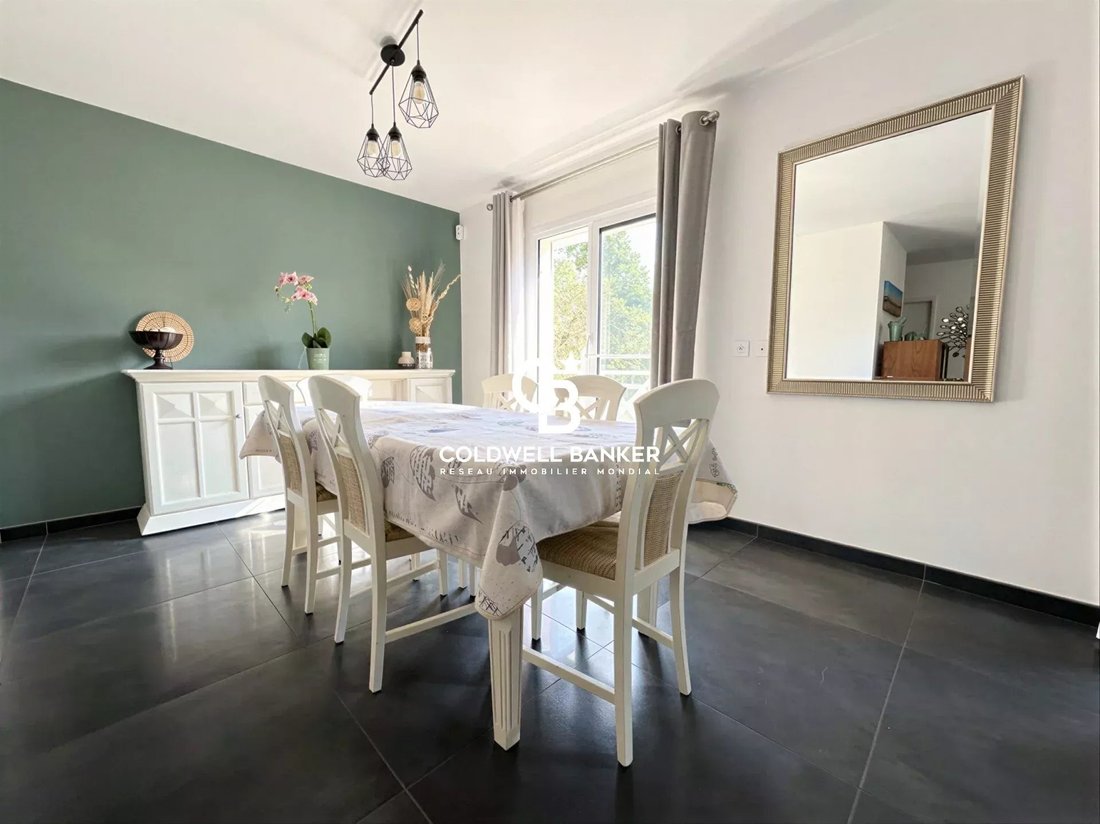House in Ares, Nouvelle-Aquitaine, France 4 - 18156313