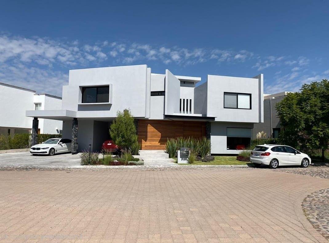 House in Santiago de Querétaro, Querétaro, Mexico 1 - 18160828