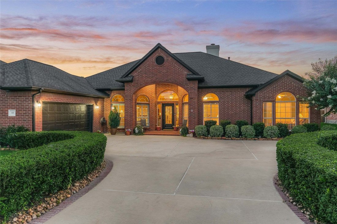 House in Montgomery, Texas, United States 4 - 18165938