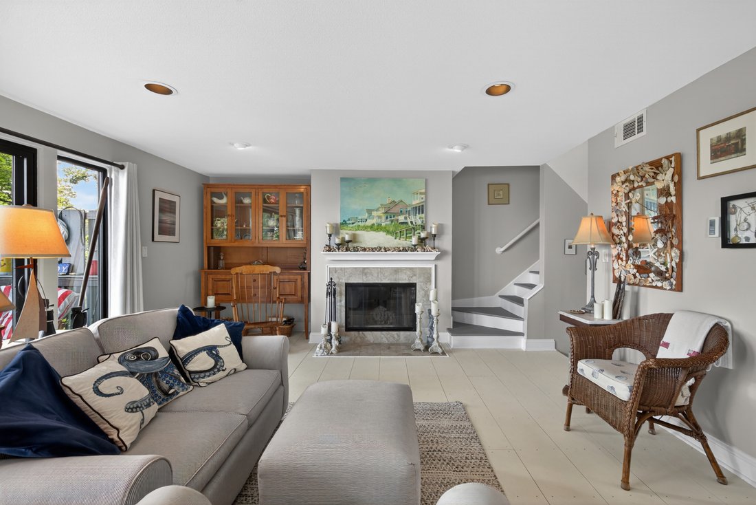 Condo in Branford, Connecticut, United States 4 - 18154040