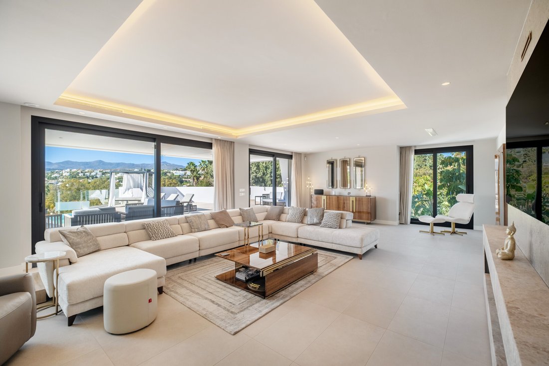 Villa in Estepona, Andalusia, Spain 3 - 18154488