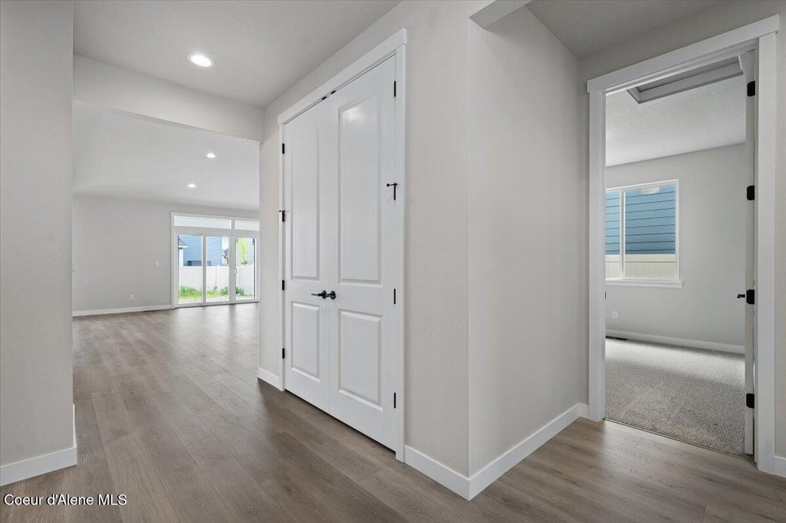 House in Post Falls, Idaho, United States 5 - 18168727
