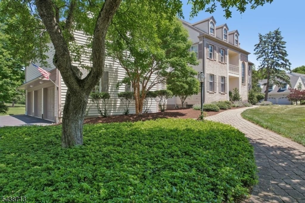 House in Basking Ridge, New Jersey, United States 4 - 18171560