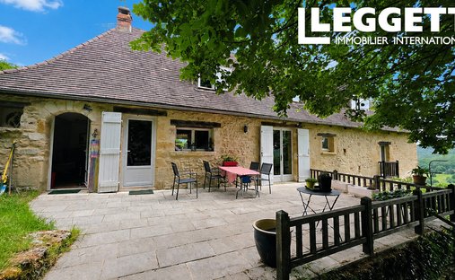 House in Plazac, Nouvelle-Aquitaine, France 1