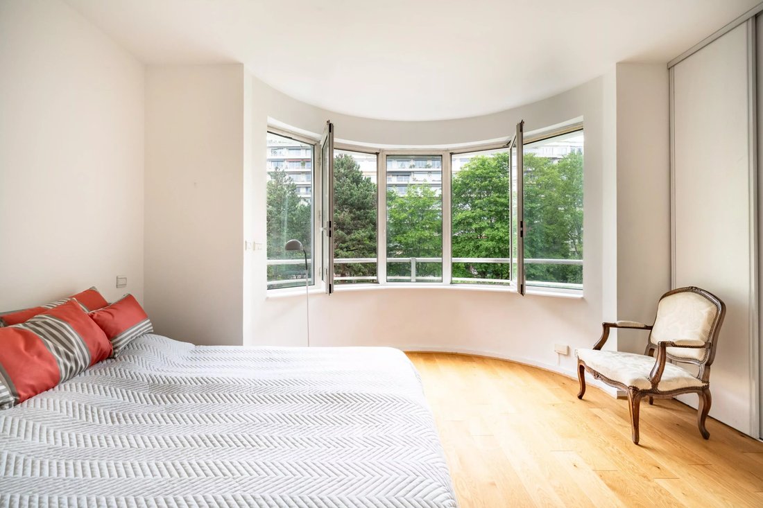 Apartment in Auteuil Nord, Paris 16e Arrondissement, Paris 5 - 18156250