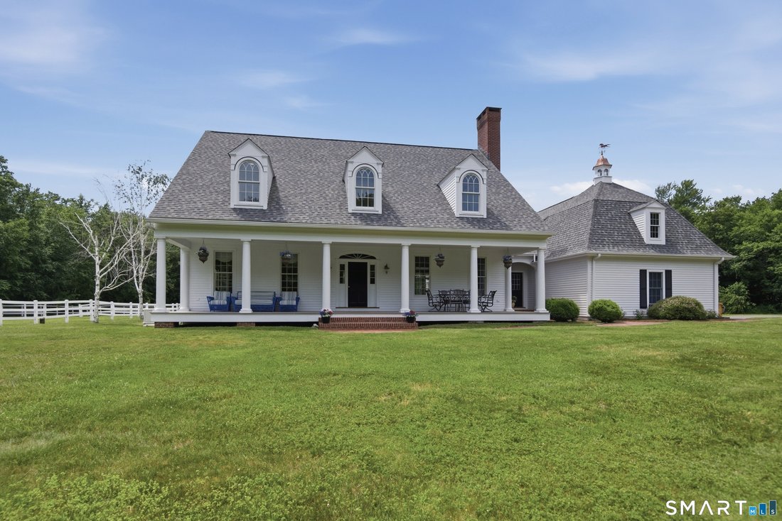 House in Bethany, Connecticut, United States 4 - 18154742