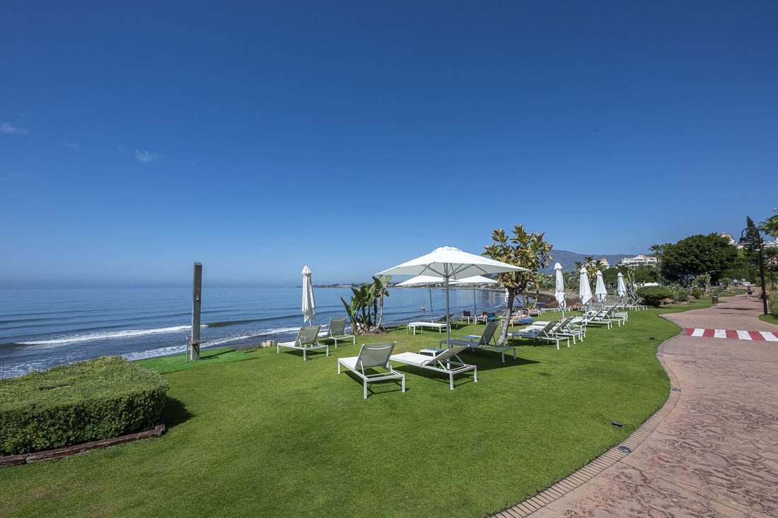 Apartment in Estepona, Andalusia, Spain 3 - 18154446