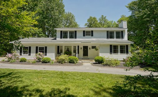 House in Merrimack, New Hampshire, United States 1