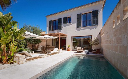 Villa en Las Salinas, Islas Baleares, España 1