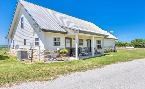 Farm Ranch in Zephyr, Texas, United States 1