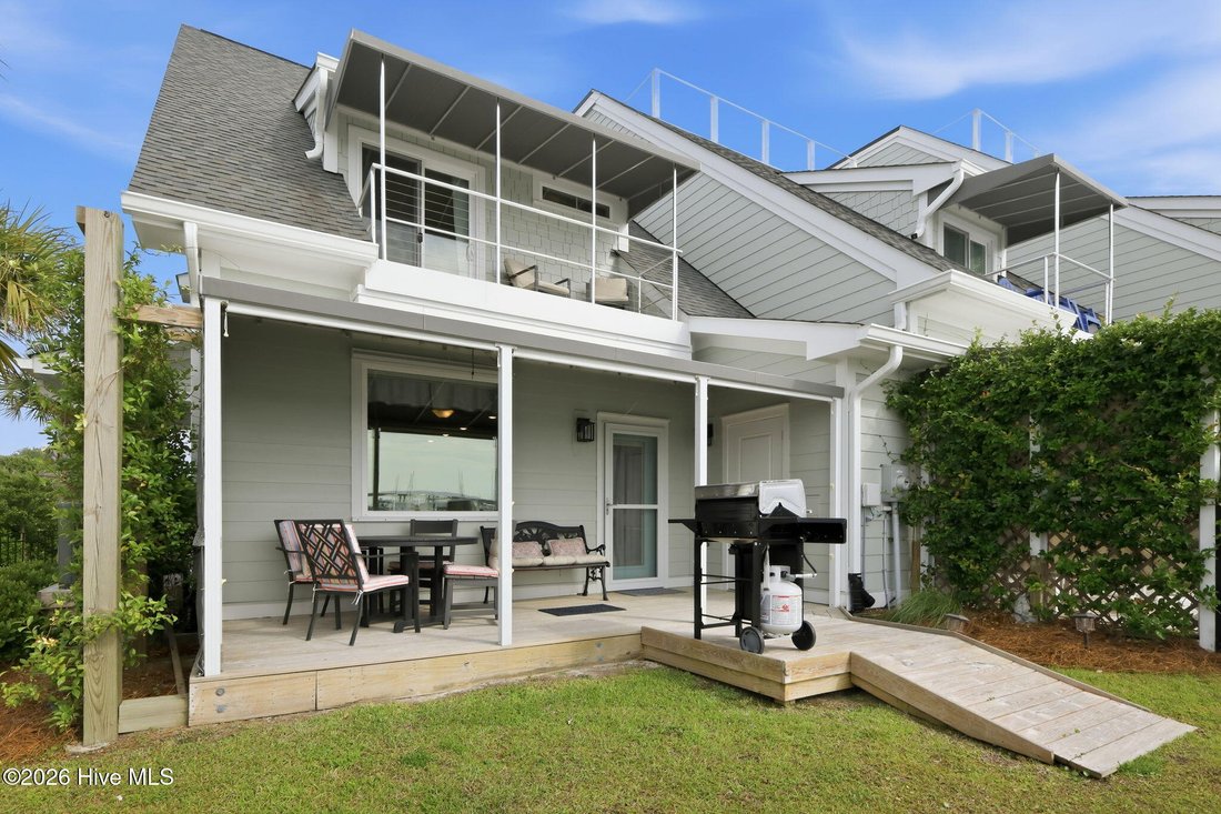 Townhouse in Beaufort, North Carolina, United States 3 - 18155333