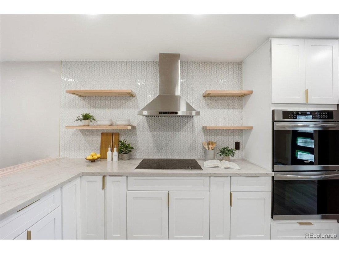 House in Littleton, Colorado, United States 3 - 18158121